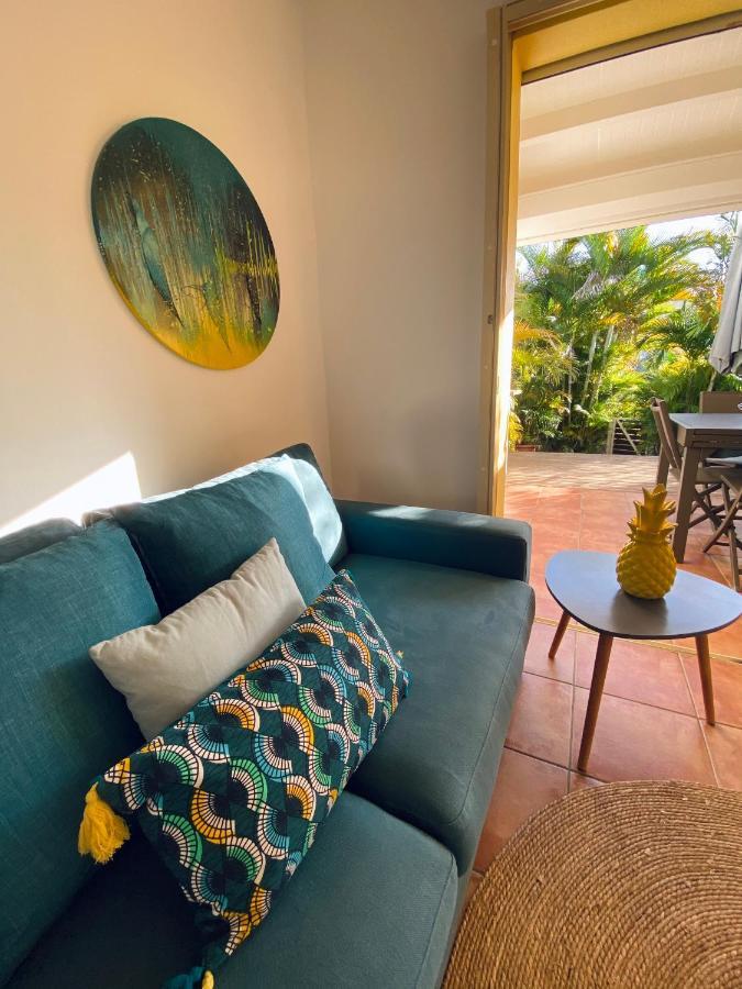 Maison mitoyenne , piscine,Citerne, jardin, parking, plage Le Gosier  Esterno foto